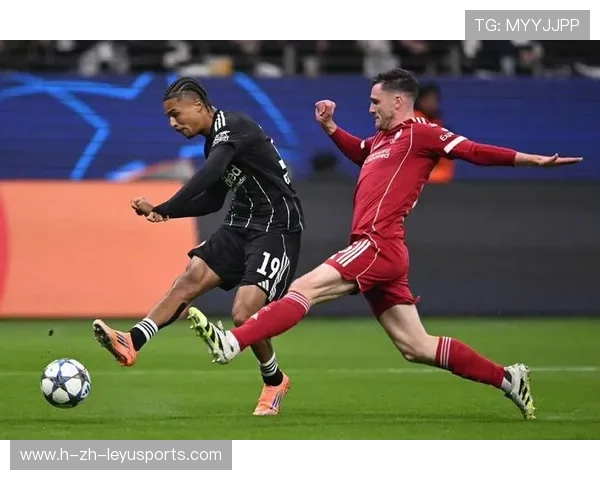 利物浦弧顶远射贴网而入：红军王者归来，足球奇迹的再现