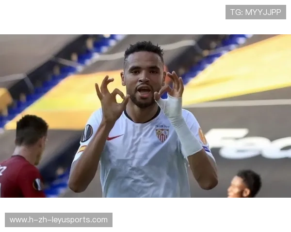 塞维利亚—恩内斯里门前抢点转身得手 塞维利亚—恩内斯里门前抢点转身得手